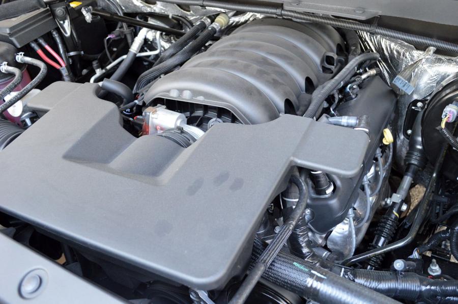  Chevrolet Silverado High Country 2014 года  (фото 24 из 56)